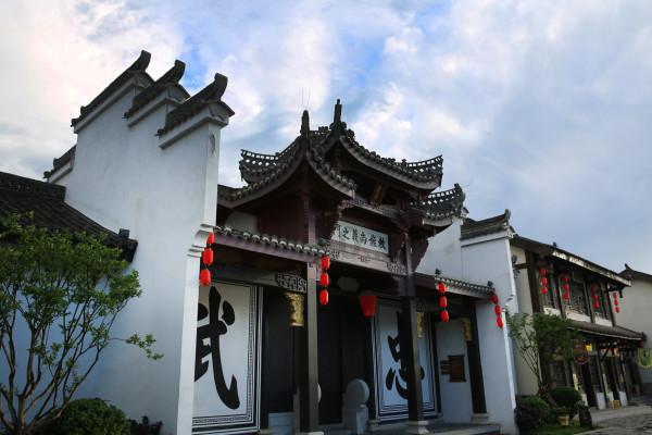 “这个群是真管用!”安徽公安绘就云端“新枫景”